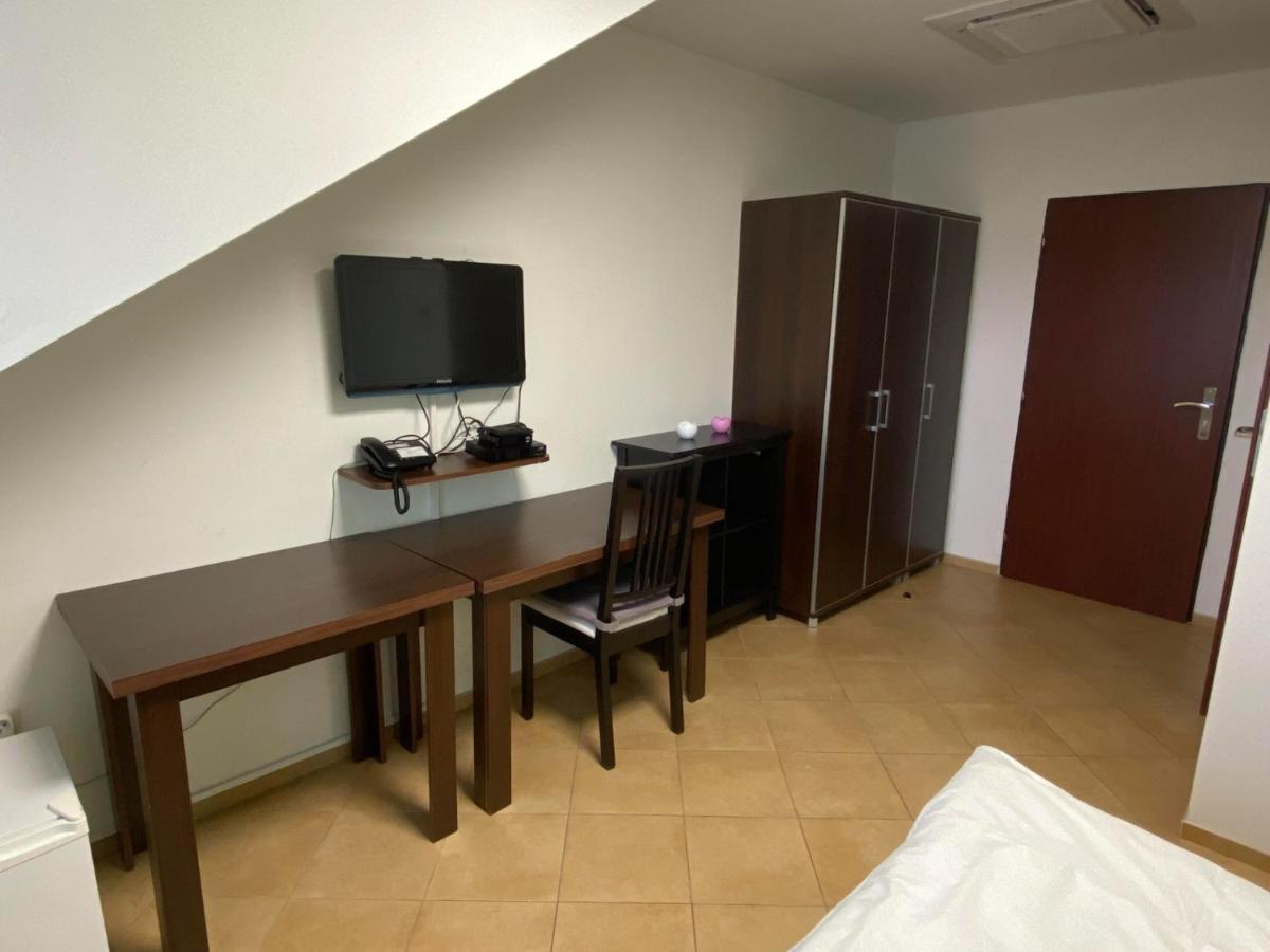 Hotel Pod Zelenou Český Těšín Extérieur photo
